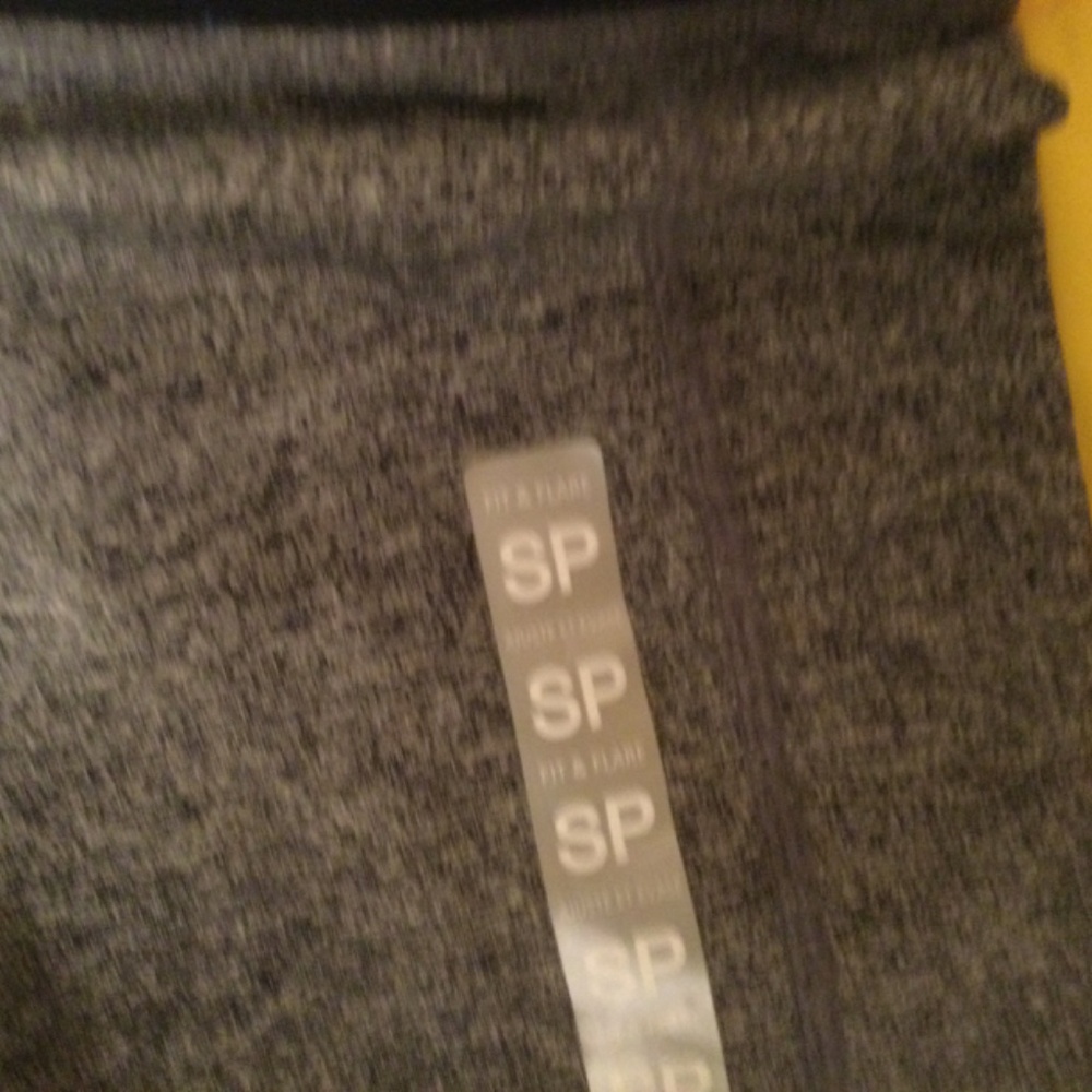 ⭐️ Forever 21 Athletic Pants size women’s small - Picture 3 of 13